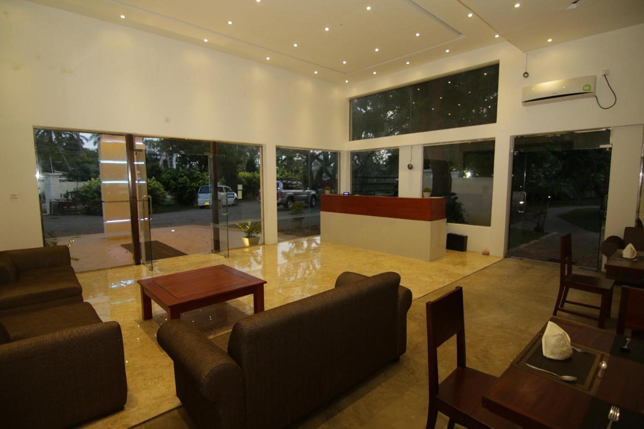 Jade Green Hotel Hambantota Luaran gambar