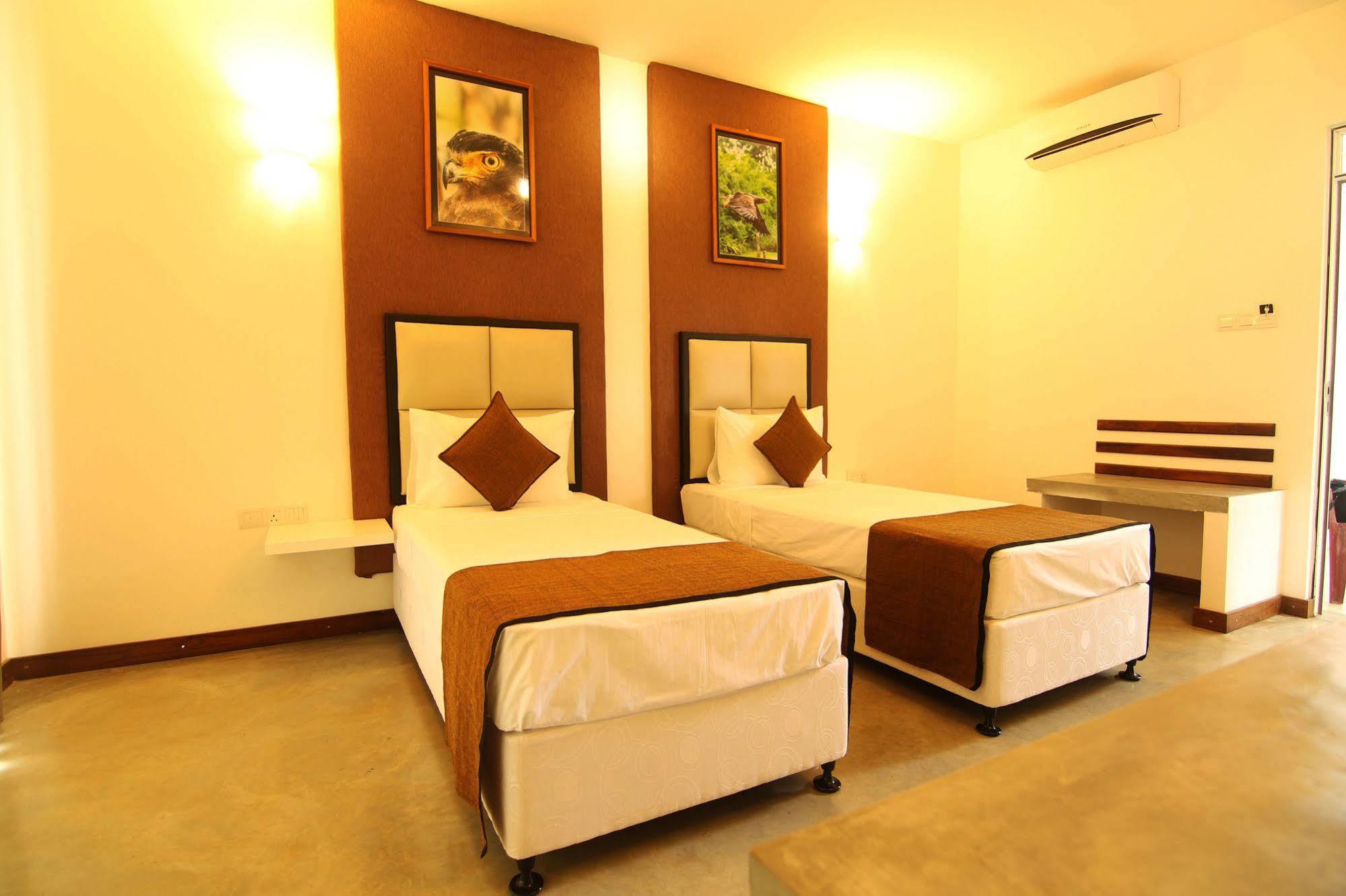 Jade Green Hotel Hambantota Luaran gambar