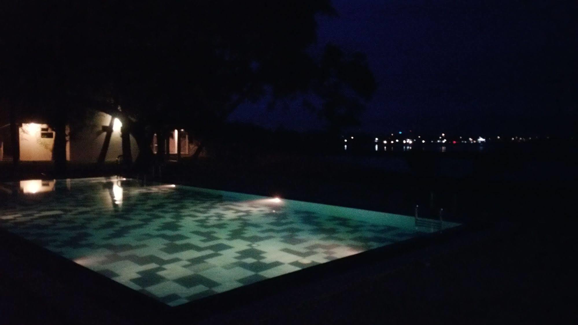 Jade Green Hotel Hambantota Luaran gambar