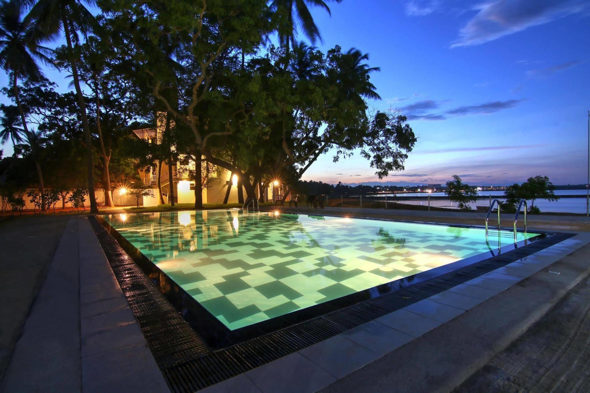 Jade Green Hotel Hambantota Luaran gambar